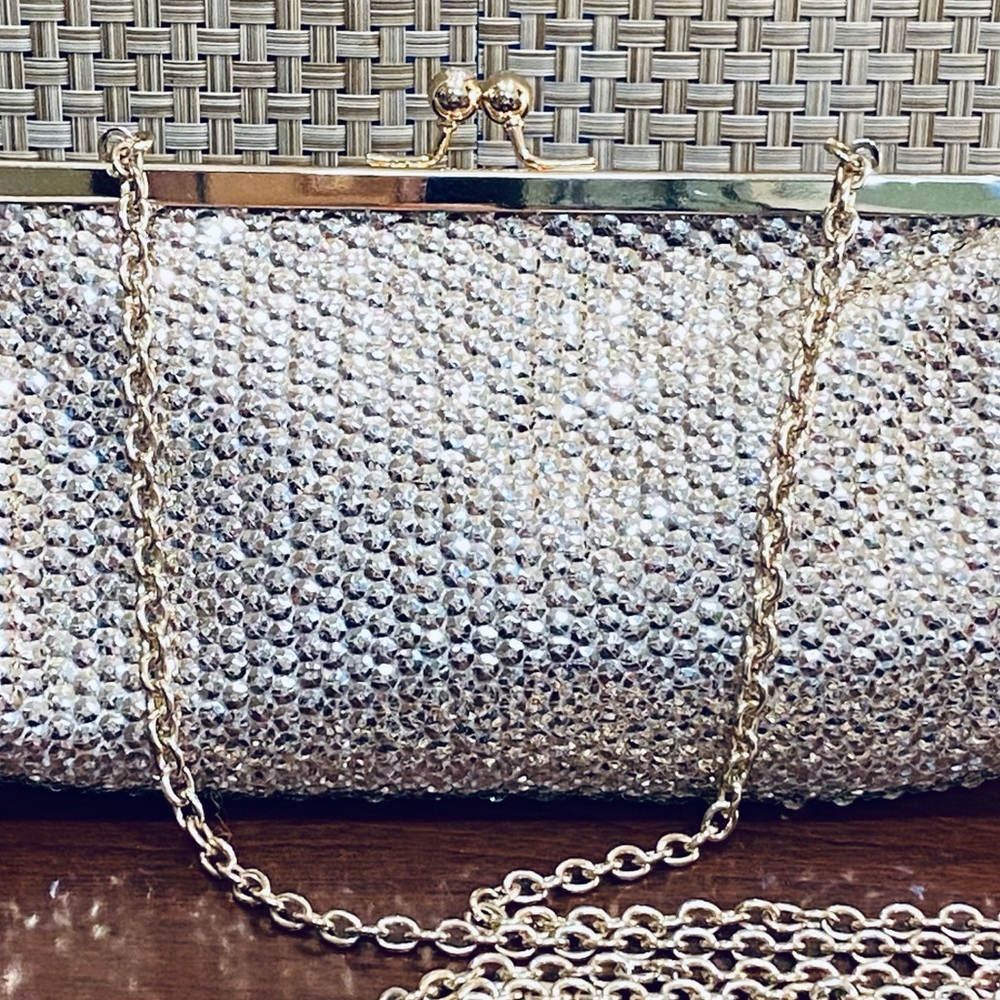 🌟HP🌟NWOT Gold Sequin Handbag/Clutch by Aldo - Picture 2 of 12